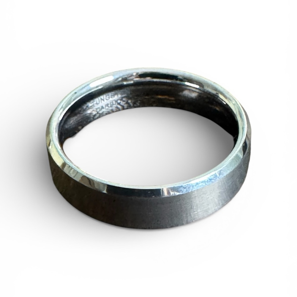 Tungsten Ring 6mm Brushed Silver with Beveled Edge size 9